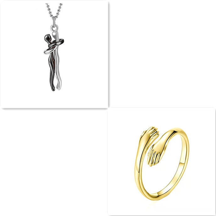 Étreinte Necklace