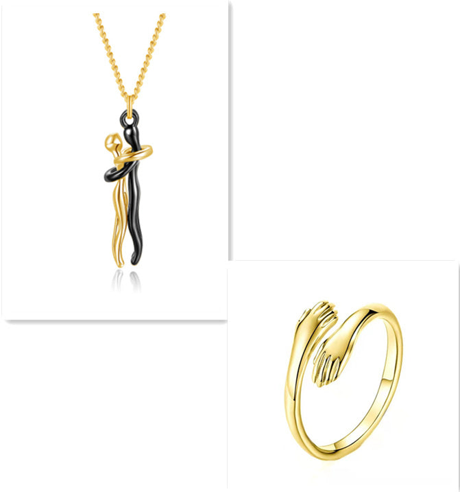 Étreinte Necklace
